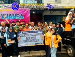 Berkah Ramadhan, SMK Muhammadiyah Bumiayu Bagikan Seribu Takjil Gratis di Kawasan Wiramode