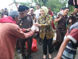 Pasar Murah dan Takjil Gratis, Kejari Takalar Berbagi di Bulan Suci