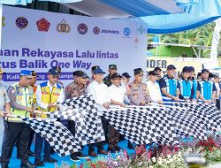 Kapolri Resmi Buka One Way Nasional Untuk Kurangi Kepadatan Arus Balik Lebaran 2026   