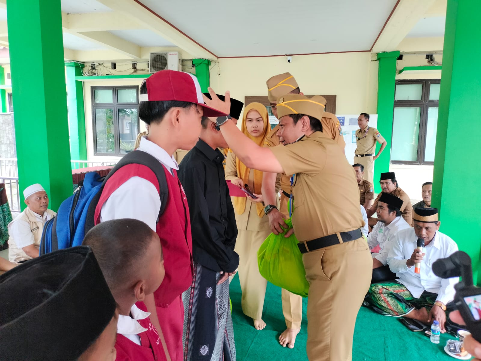Di Usia ke-19, Sukamulya Menolak Diam: Camat Khalid Mawardi Gaungkan Refleksi dan Lompatan Pelayanan 1 IMG 20260406 WA0042
