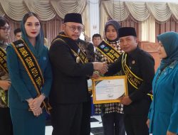 Wali Kota Tegal dan Istri Dikukuhkan sebagai Ayah dan Bunda GenRe 2026