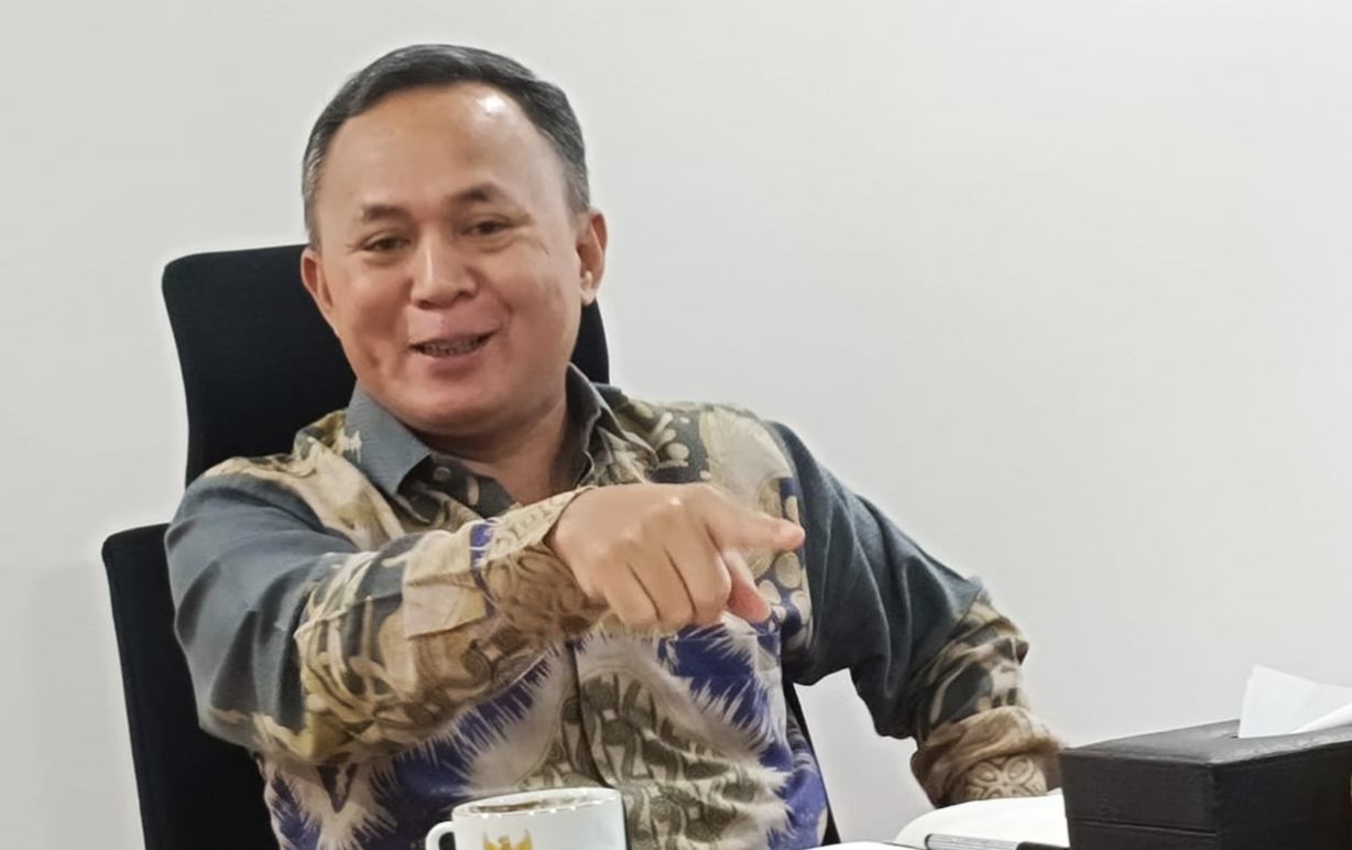 Pemenuhan Hak asasi manusia penyandang disabilitas tidak hanya menjadi tanggung jawab negara, tetapi juga menjadi tanggung jawab sektor swasta. Wakil Menteri HAM, Mugiyanto mengatakan bahwa sektor swasta ikut bertanggung jawab atas hak asasi penyandang disabilitas.