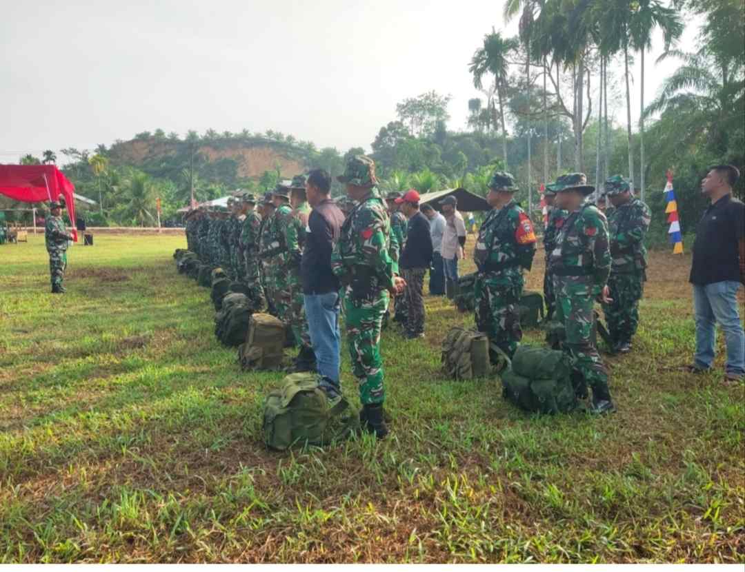 Kodim 0104/Atim Gelar Gladi Upacara Pembukaan TMMD 128 di Alue Canang 2 IMG 20260421 201122