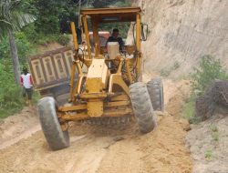 Kejar Target, Satgas TMMD 128 Genjot Perbaikan Jalan Antar Desa di Aceh Timur