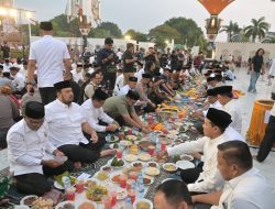 Satpol PP-WH Aceh Amankan Khanduri Nuzulul Qur’an dan Buka Puasa Bersama Mendagri di Masjid Raya Baiturrahman   