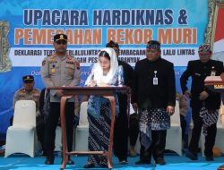 Hardiknas 2026: 53.111 Pelajar Brebes Deklarasi Tertib Lalu Lintas, Ukir Rekor MURI