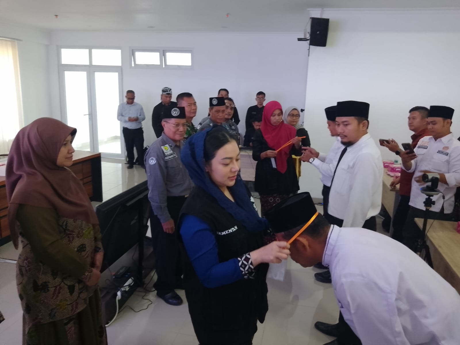 Brebes Luncurkan Gerakan Sadesa Juleha, Perkuat Ekosistem Halal Hingga ke Desa 1 IMG 20260518 WA0021