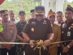 Kajati Aceh Resmikan Gedung Kejari Simeulue, Sekaligus Tanam Jagung Dukung Ketahanan Pangan