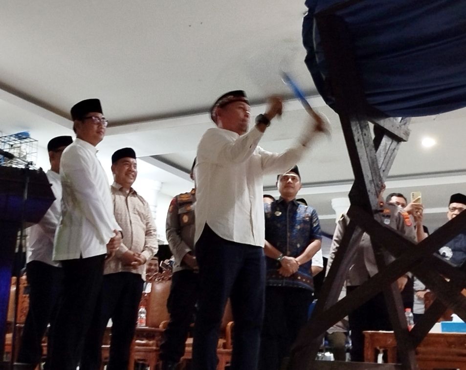 Berlangsung Khidmat, Wali Kota Langsa Lepas Peserta Pawai Takbir Malam Idul Adha 1447 Hijriyah 2 IMG 20260526 220418