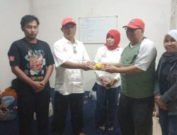 Gerakan Relawan Indonesia (GRI) Dan Mata Tunas 17 Resmikan Kantor Baru di Kebayoran, Acara Dibuka dengan Potong Tumpeng