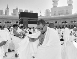 Wukuf di Arafah: Ketika Manusia Berhenti Sejenak, Indonesia Diajak Bercermin — Gedung Tinggi Harus Seimbang dengan Akhlak Mulia
