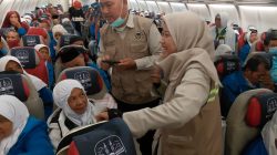 Pelayanan Penuh Ikhlas: Jemaah Haji Kloter SOC 8 Brebes Apresiasi Dedikasi PHD dan Tim Kesehatan