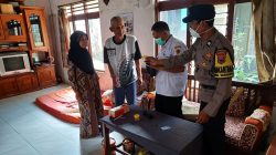 Kolaborasi Polsek Wanasari dan Puskesmas Jagalempeni Gencarkan Skrining TB Paru di Desa Glonggong