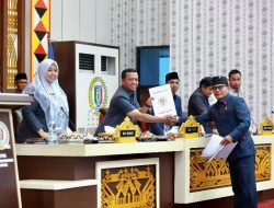 Bupati Pringsewu Sampaikan Ranperda Pertanggungjawaban Pelaksanaan APBD 2025