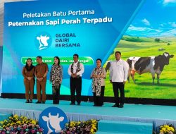 Menteri Pertanian Pimpin Peletakan Batu Pertama Peternakan Sapi Perah Terbesar se-Indonesia di Brebes