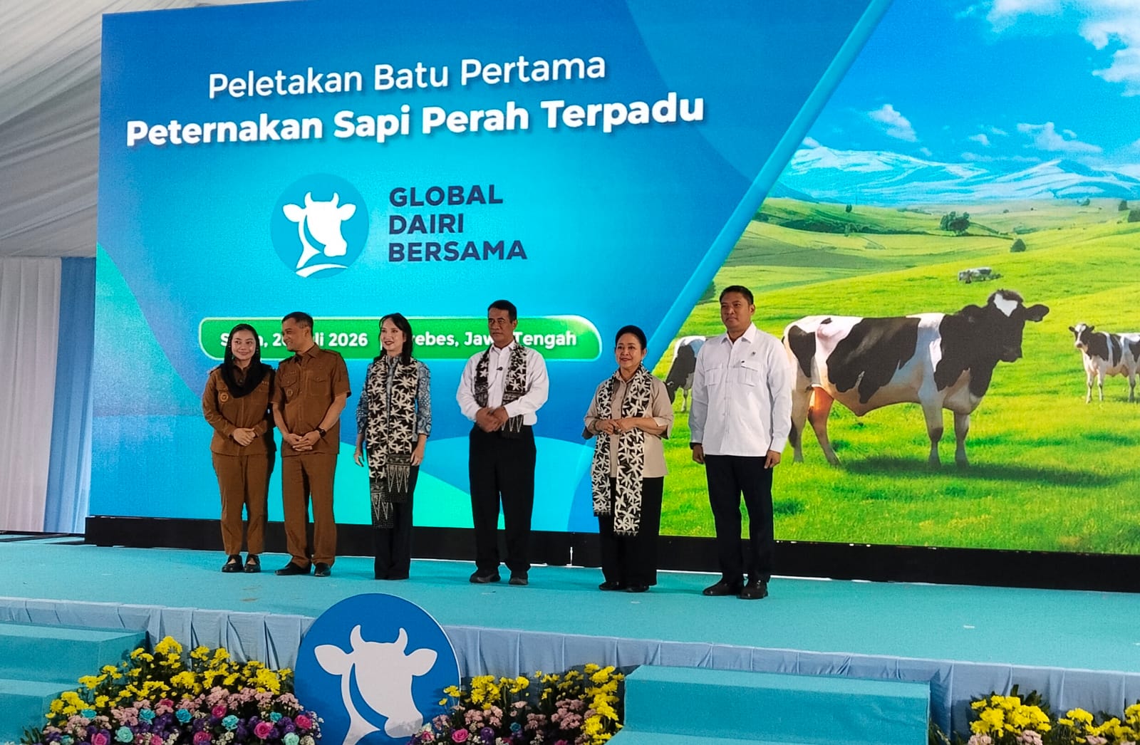 Menteri Pertanian Pimpin Peletakan Batu Pertama Peternakan Sapi Perah Terbesar se-Indonesia di Brebes 1 IMG 20260720 WA0001