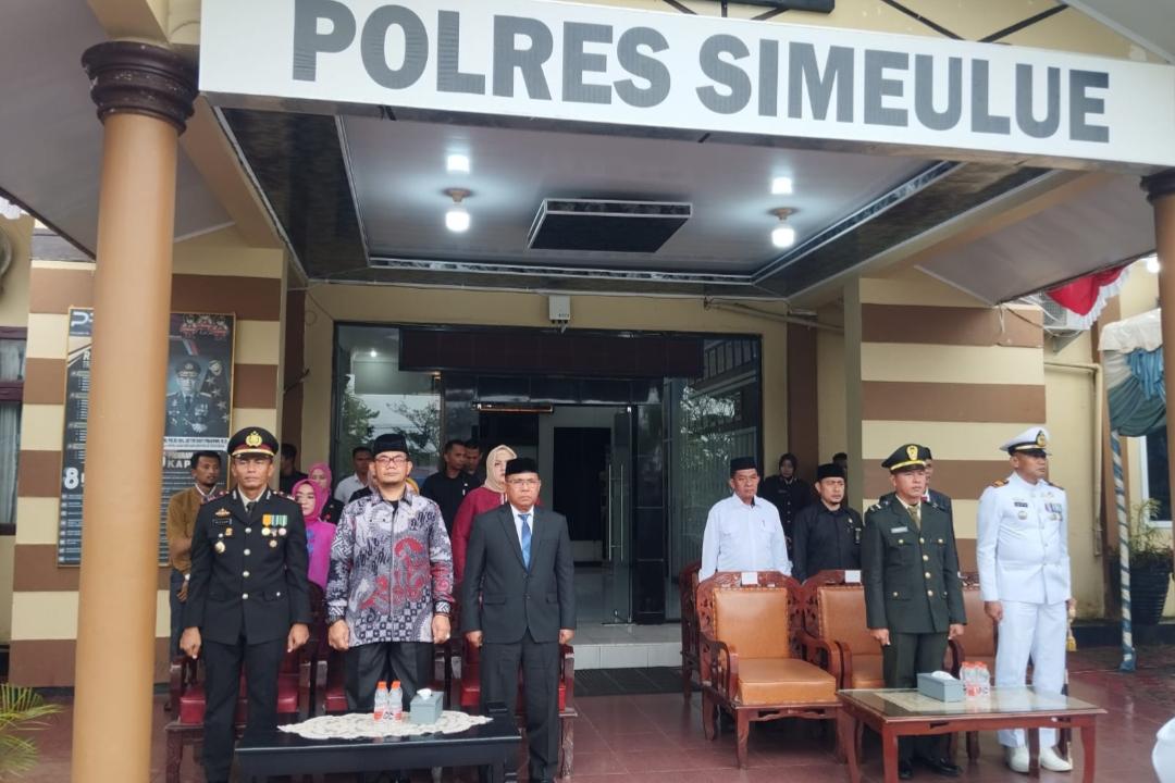 Wakil Bupati Simeulue Bersama Forkopimda Hadiri Upacara Peringatan HUT Bhayangkara ke-80 tahun 2026 1