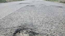 Lubang  Jalan Elak  Mengancam Pengguna Jalan, PT Duta Mas Indah Belum Beri Kepastian Kapan Lintas Elak Ditangani