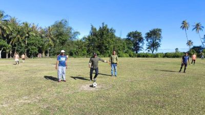Camat Teupah Barat Buka Liga Desa, Semarakkan HUT RI ke-81 13 IMG 20260819 WA0006
