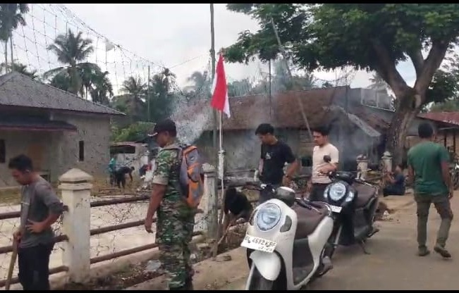 Sambut HUT RI ke-81, Danramil Kuta Makmur dan Warga Gotong Royong Hiasi Gampong Merah Putih 1 IMG 20260821 WA0019