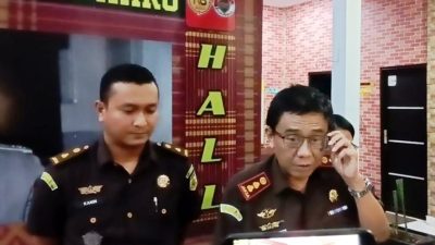 Kejari Karo Tahan Pemilik Izin Penebangan Kayu Siosar, Kuasa Hukum Pertanyakan dan Tolak Penahanan 11 IMG 20260801 164036