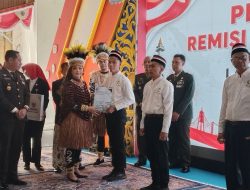 Peringati HUT ke-81 RI, 250 Warga Binaan Lapas Brebes Terima Remisi Umum