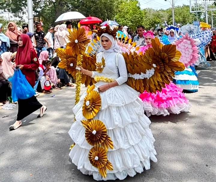 Potret Ragam Budaya 10.000 Peserta Pawai Peringatan HUT RI Ke-81 di Kota Langsa 11 IMG 20260819 152333