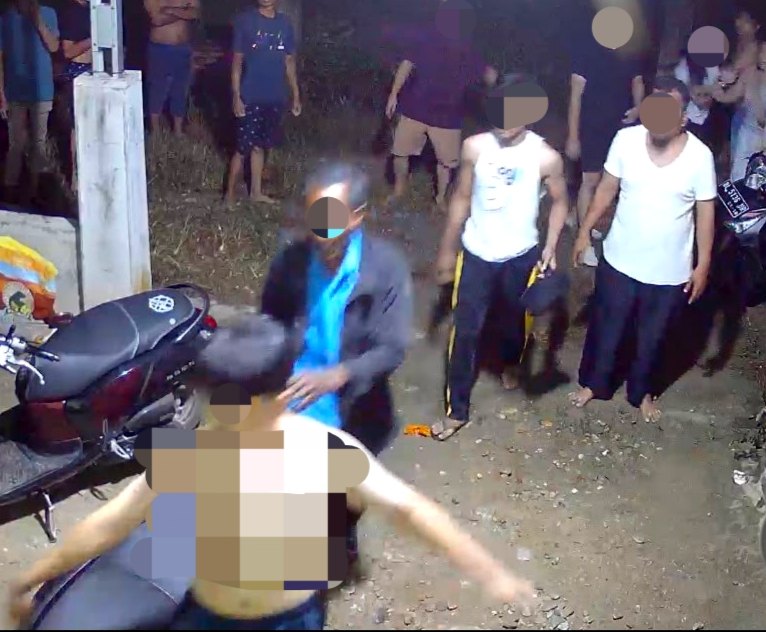 Tiga Tersangka Pengeroyokan Diduga Kabur, Korban Penjaga Martabat Keluarga Ditahan Kejaksaan Tamiang 2 IMG 20260820 232532