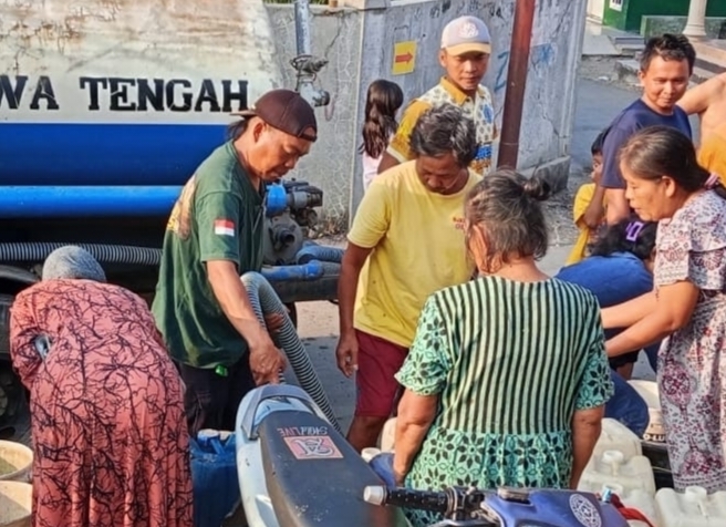 Krisis Air Bersih di Bantarkawung: Warga Desak Pemasangan Hidran untuk Mempercepat Distribusi dan Kesiapsiagaan Darurat 1 IMG 20260905 112008