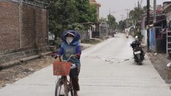 Pemkab Brebes Rampungkan Jalan 500 Meter di Desa Kemukten, Kersana — Warga Apresiasi Respons Cepat Bupati Paramitha 3 IMG 20260926 131848
