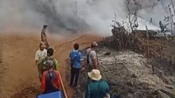 Tanggap Bencana, Aksi Pasutri Anggota DPRD Brebes dan Jateng Pasok Air Bersih hingga Bantu Padamkan Kebakaran Hutan 3 IMG 20261005 144708