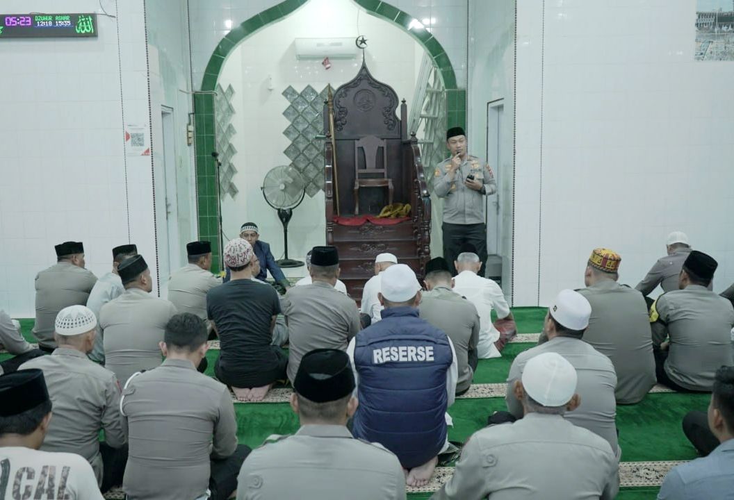 Kapolres Langsa Ajak Masyarakat Berperan Aktif Menjaga Keamanan dan Ketertiban Lingkungan 1 IMG 20261010 135825