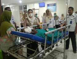 Bupati Paramitha Tanggung Biaya Pengobatan 4 Korban Pembacokan di Randusanga Kulon