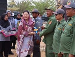 Bupati Brebes: Penyerahan Premi Jasindo  Perkuat Perlindungan Bagi Anggota Linmas,  Garda Terdepan Masyarakat